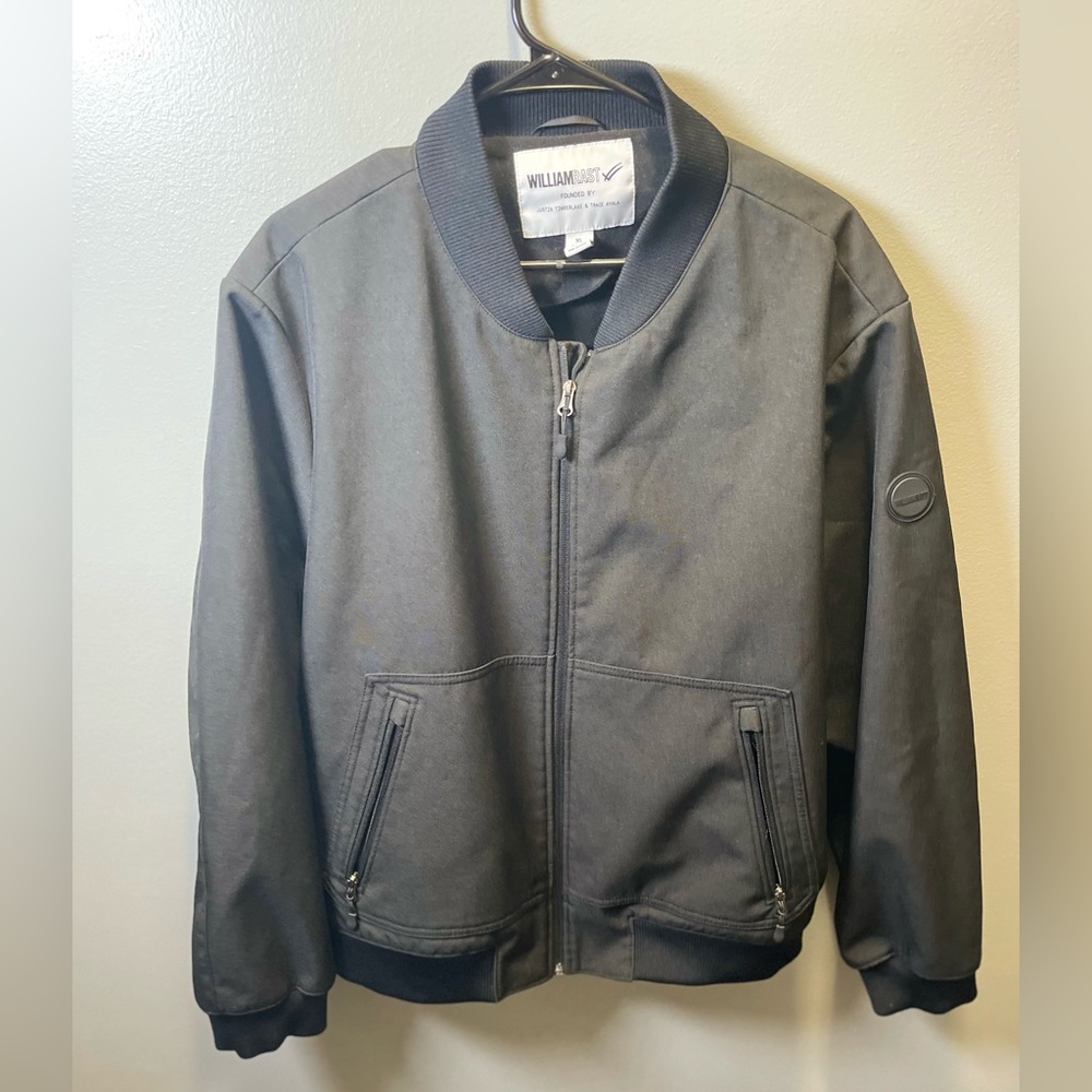 William Rast Men's Black Varsity Bomber Full Zip Jacket‎ Size XL